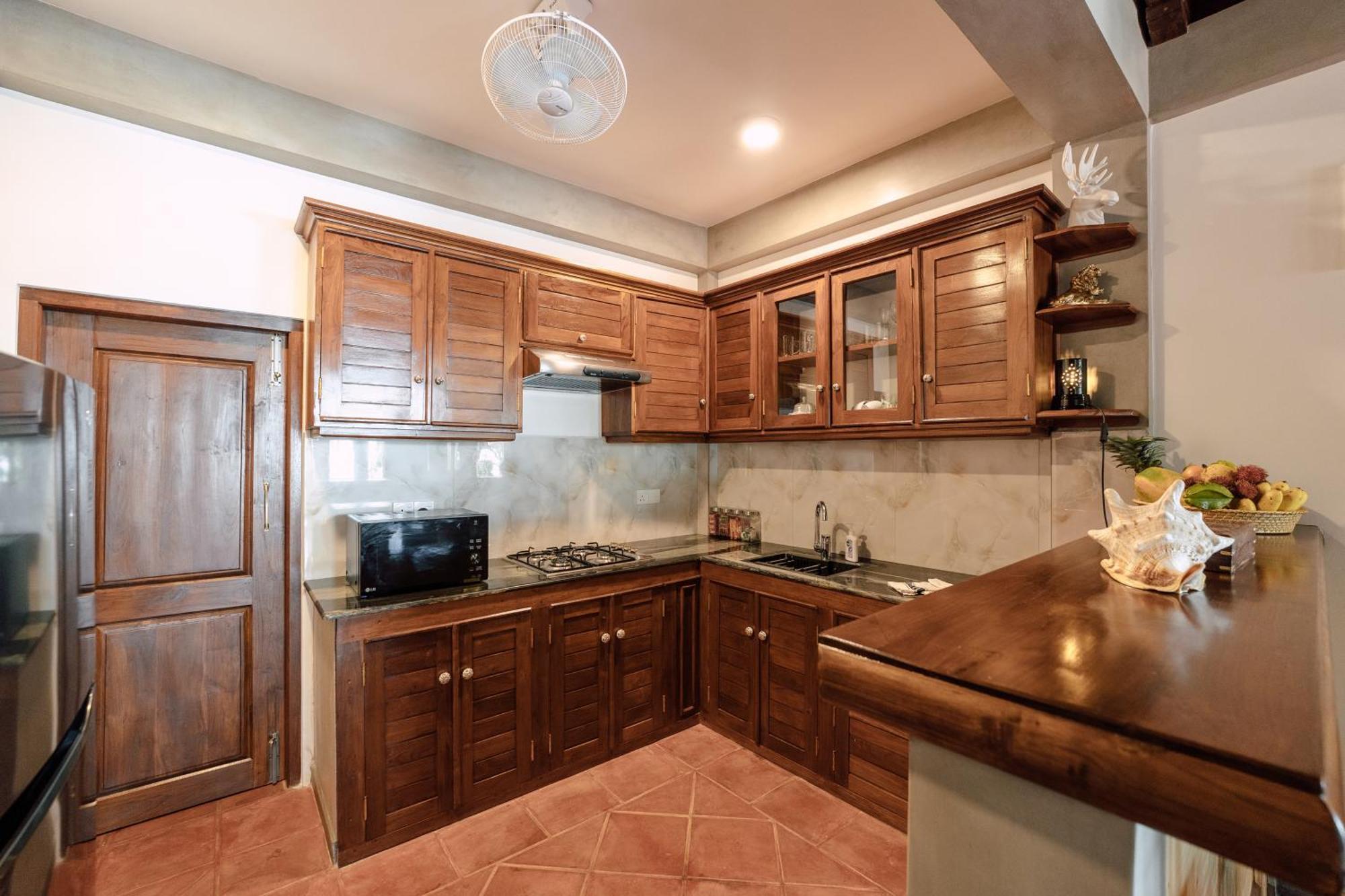 אונה ואטונה Pearl Divers Beachfront Apartment מראה חיצוני תמונה